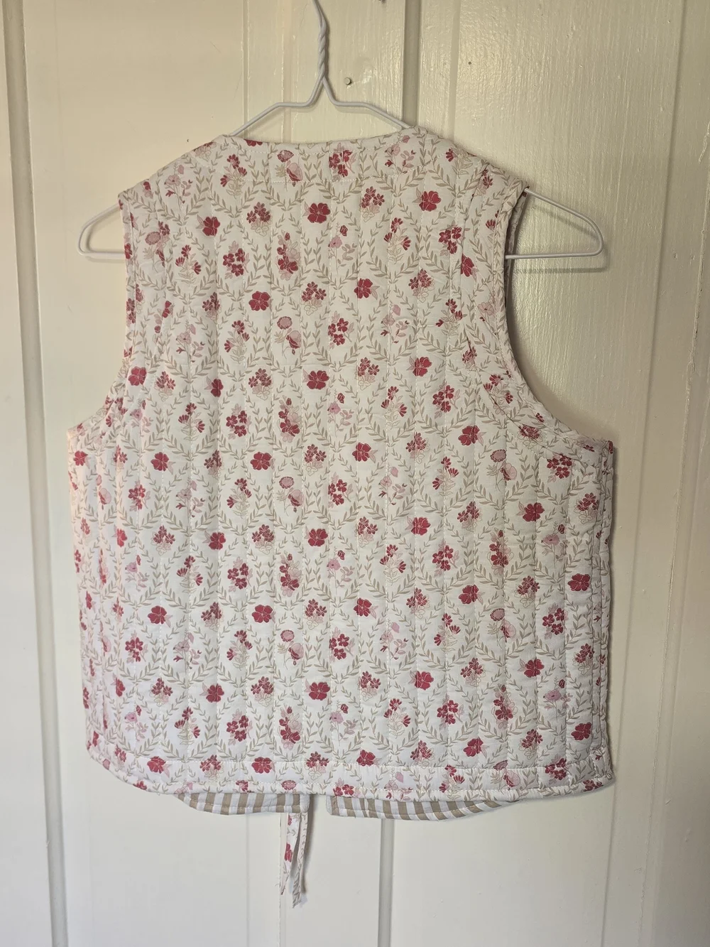Japna Floral Tie-Front Sleeveless Vest - Cream, Dainty Pink Floral. 100% Cotton